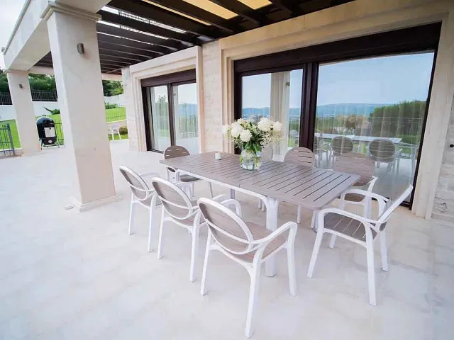 Einzigartige Villa in Tivat